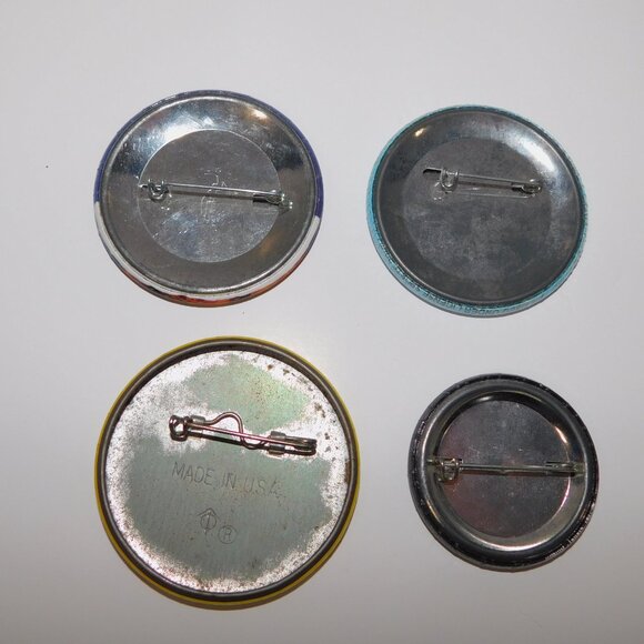 Lot 4 Vintage 80s Pinback Button Gremlins ALF Peanuts Roger Rabbit TV MOVIE - Picture 7 of 7